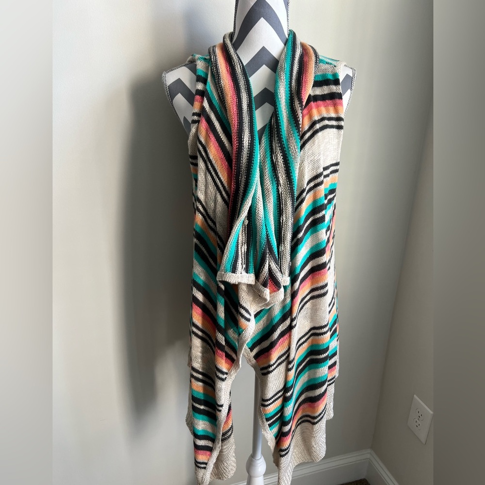 NWT Angie Sweater Vest - Size Large